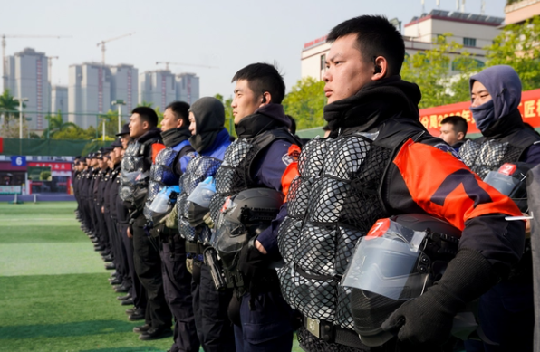 广州白云警务实战训练赛开赛！多警种协同作战应对“子弹对抗”模
