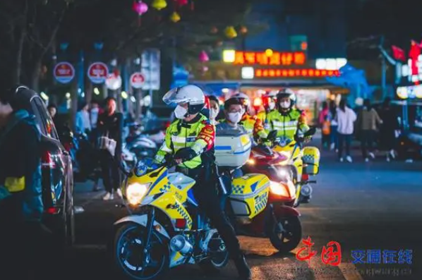 北海公安创新旅游警务打造平安景区 全力守护人间“烟火气”