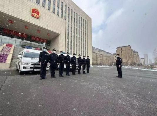 市法院法警支队圆满完成疫情后首次现场庭审警务保障任务