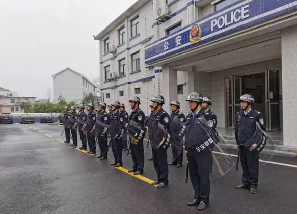 东安芦洪市派出所开展“五小五随”岗位训练 提升警务实战能力