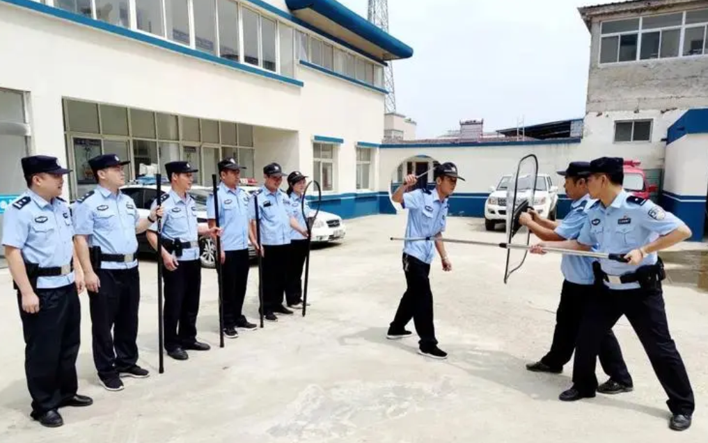 警员智能训练管理系统​具备强大的数据分析能力